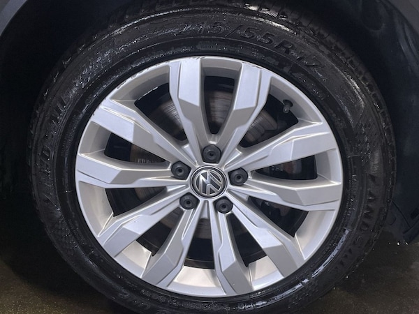 Used Volkswagen T-Roc 2018 for sale - 76068673: Photo 12