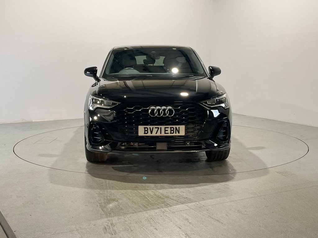 Used Audi Q3 2021 for sale - 76642396: Photo 3
