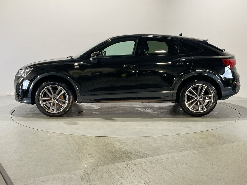 Used Audi Q3 2021 for sale - 76642396: Photo 5