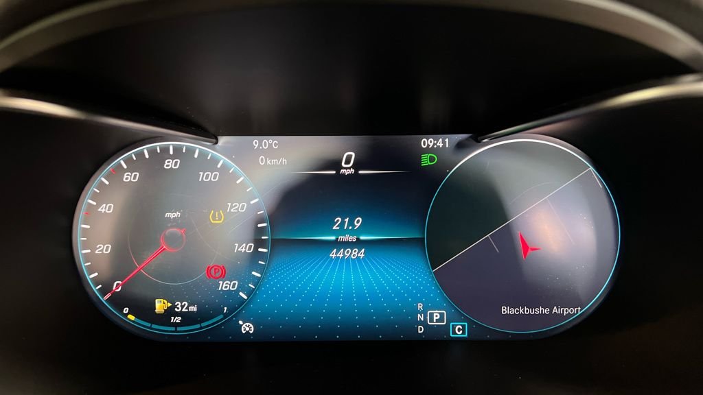 Used Mercedes-Benz GLC 2022 for sale - 76547232: Photo 10