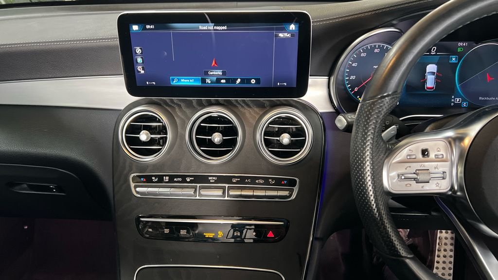 Used Mercedes-Benz GLC 2022 for sale - 76547232: Photo 11