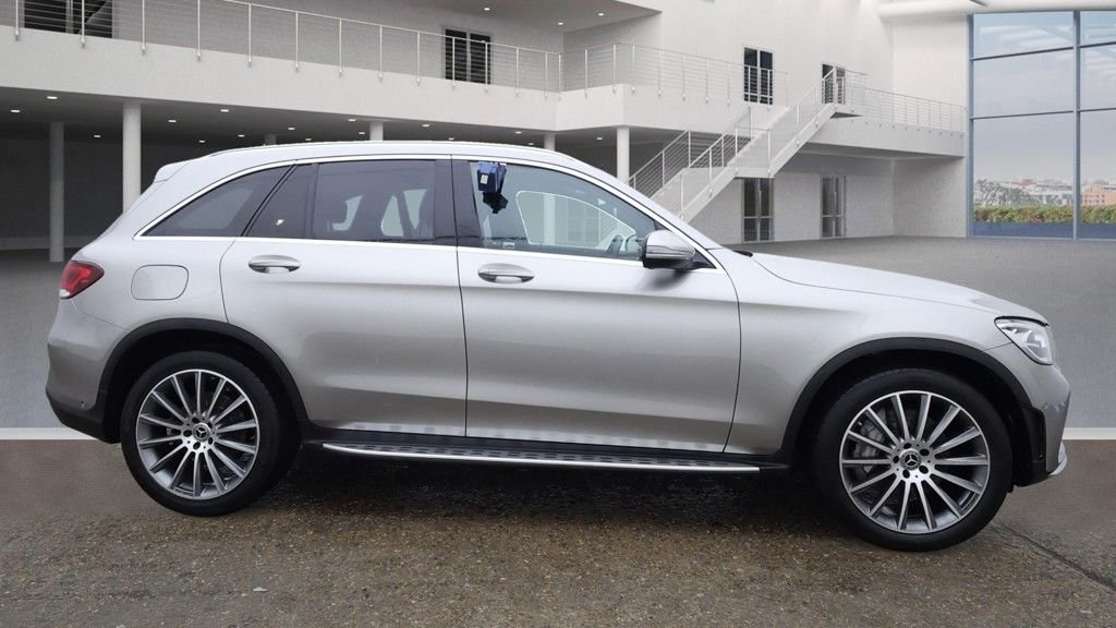 Used Mercedes-Benz GLC 2022 for sale - 76547232: Photo 5