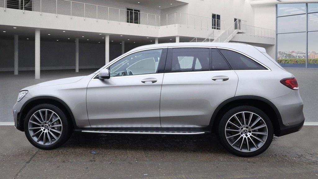 Used Mercedes-Benz GLC 2022 for sale - 76547232: Photo 6