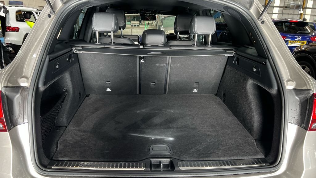 Used Mercedes-Benz GLC 2022 for sale - 76547232: Photo 7