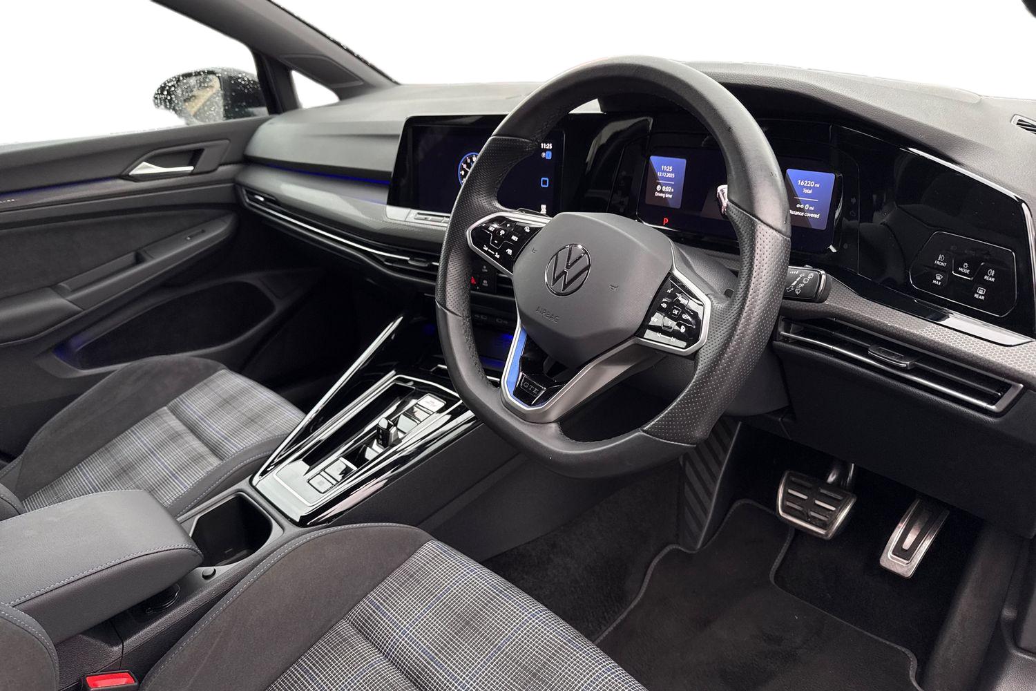 Used Volkswagen Golf 2024 for sale - 76929161: Photo 14