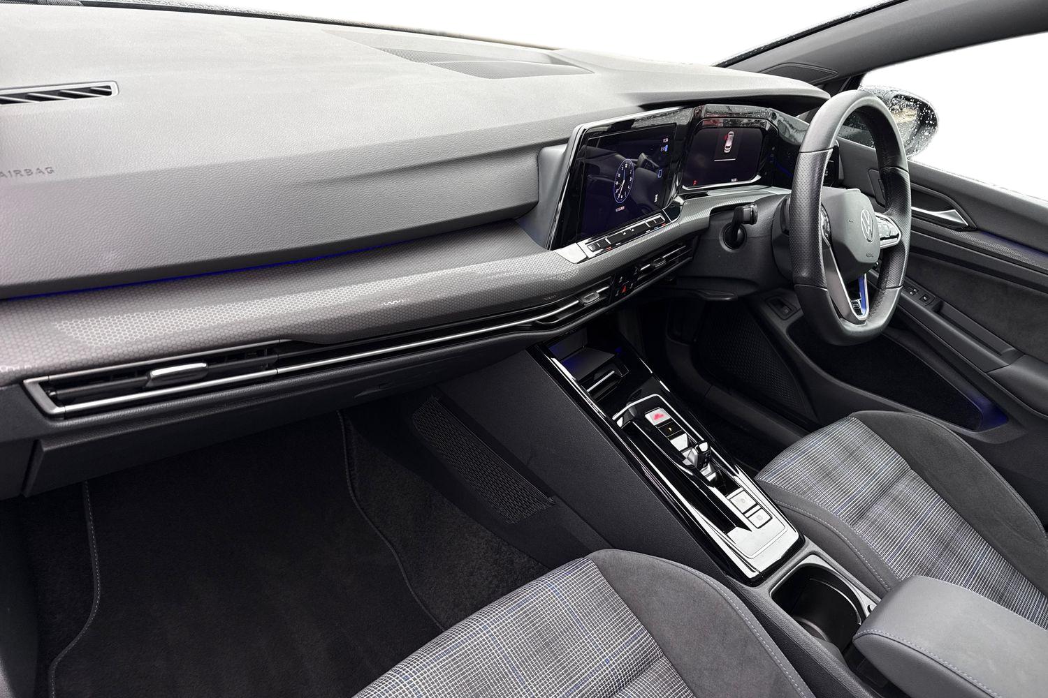 Used Volkswagen Golf 2024 for sale - 76929161: Photo 15