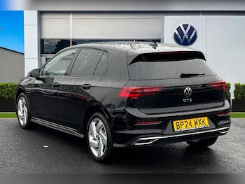 Used Volkswagen Golf 2024 for sale - 76929161: Photo