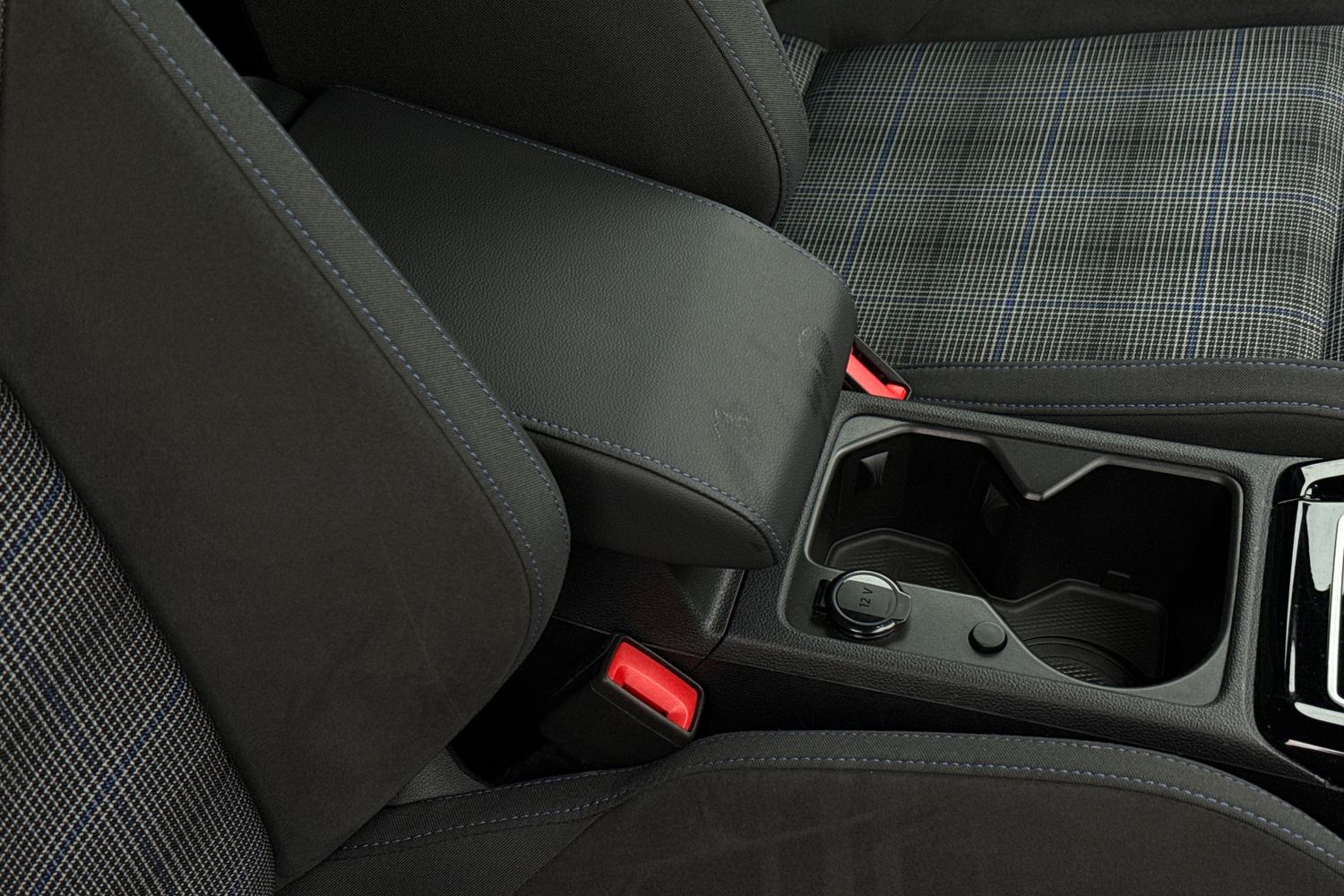 Used Volkswagen Golf 2024 for sale - 76929161: Photo 33