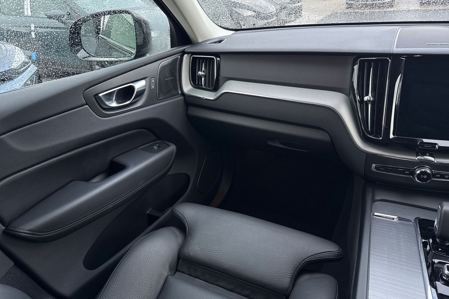 Used Volvo XC60 2024 for sale - 77904529: Photo 19