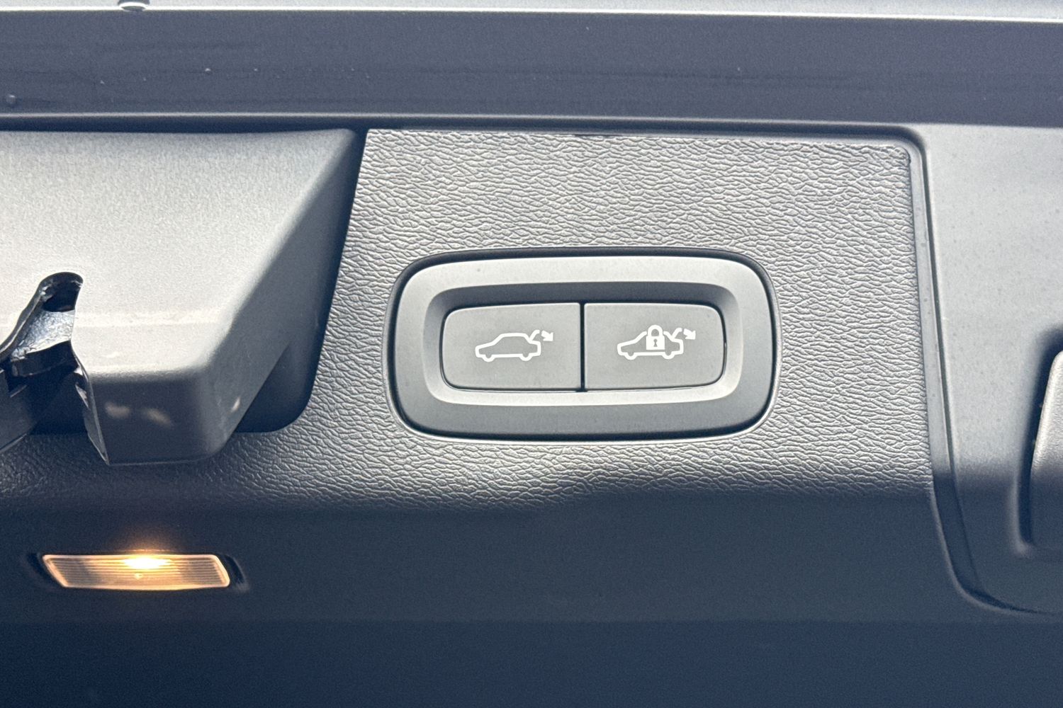 Used Volvo XC60 2024 for sale - 77904529: Photo 26