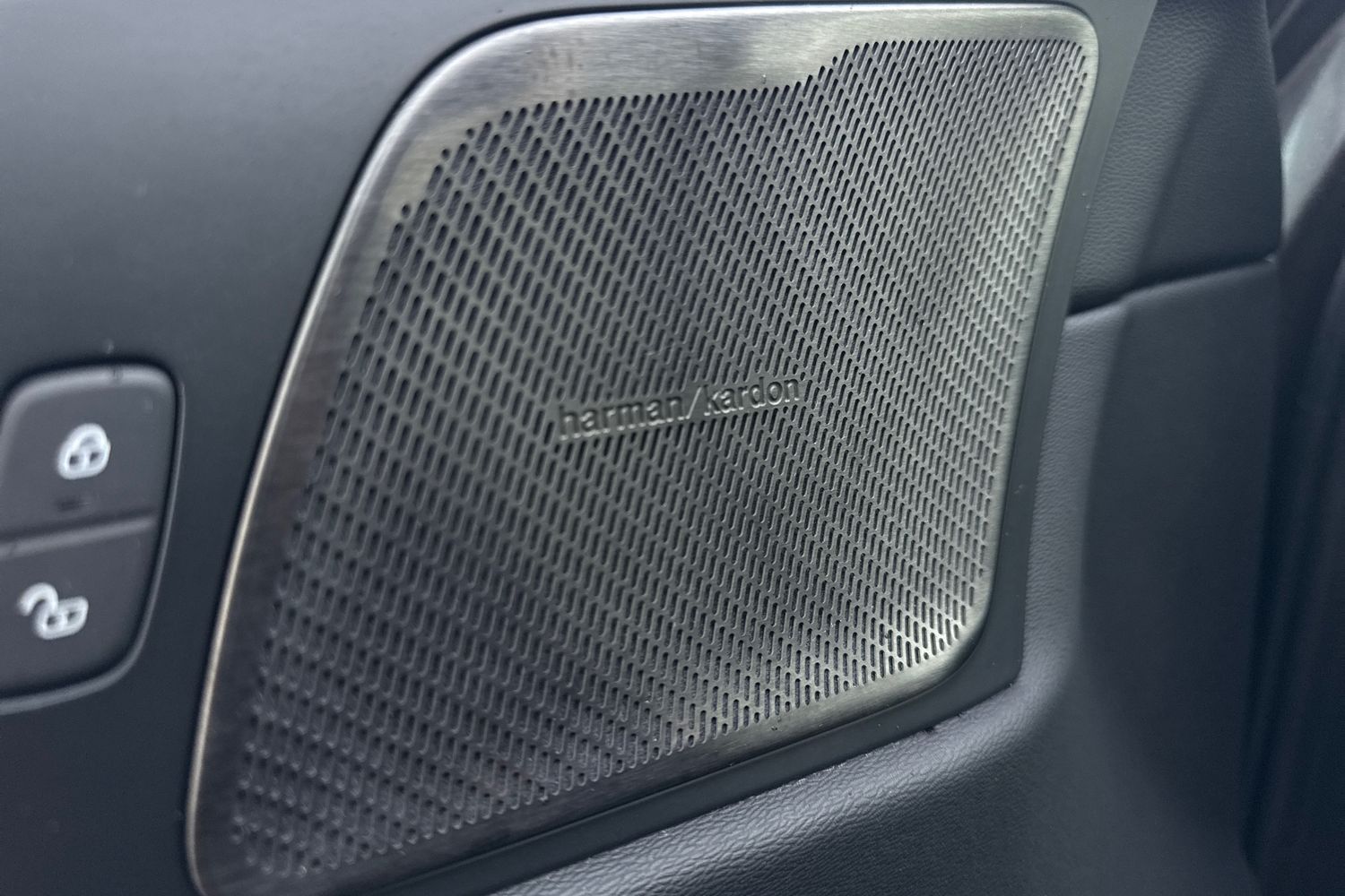 Used Volvo XC60 2024 for sale - 77904529: Photo 31