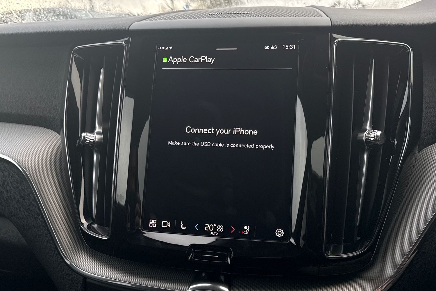 Used Volvo XC60 2024 for sale - 77904529: Photo 39