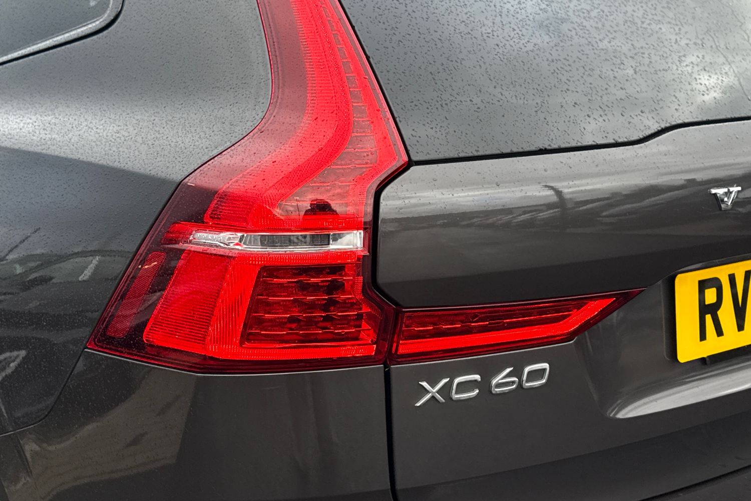 Used Volvo XC60 2024 for sale - 77904529: Photo 7