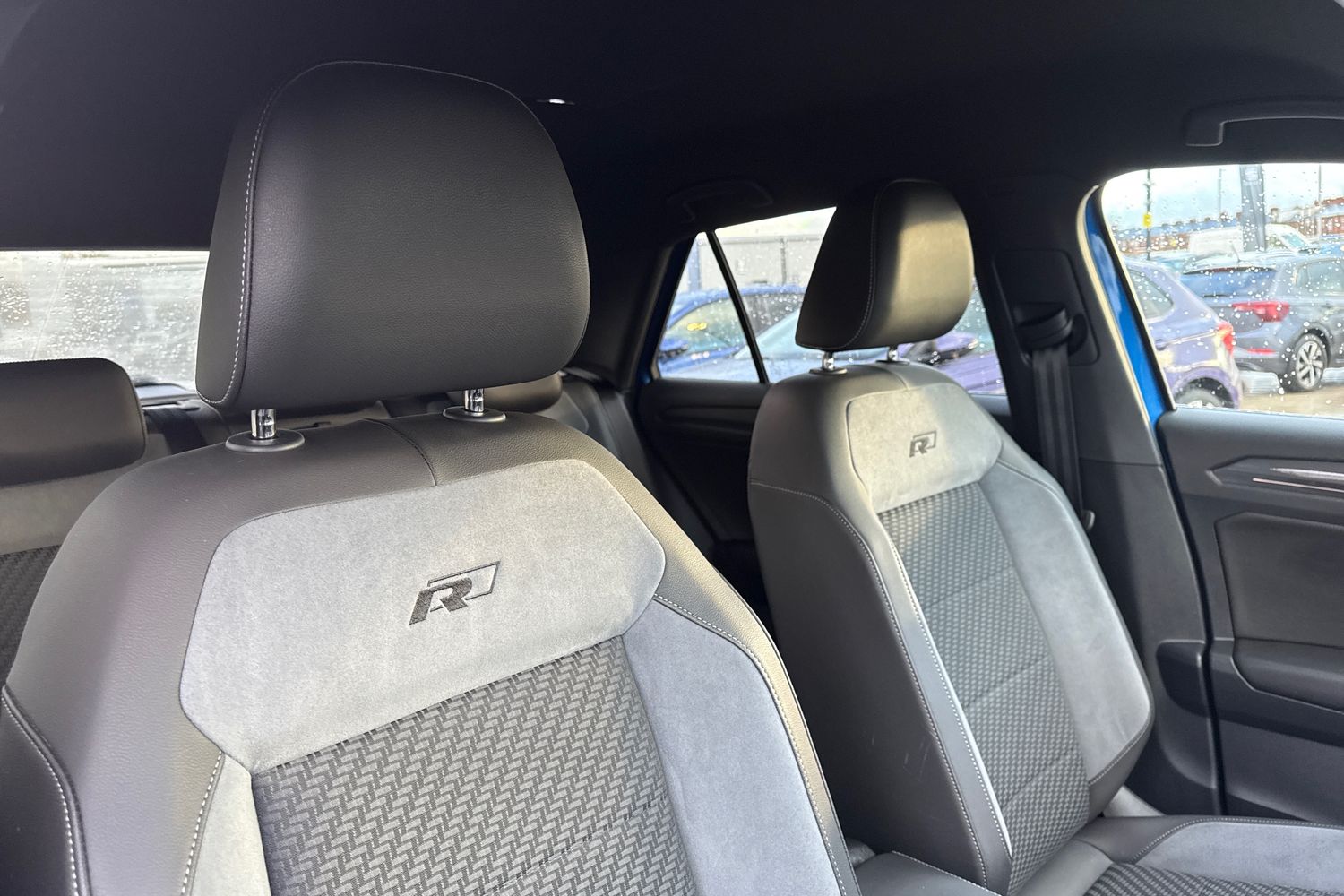 Used Volkswagen T-Roc 2021 for sale - 77577643: Photo 24