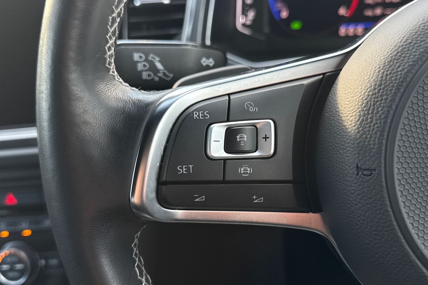 Used Volkswagen T-Roc 2021 for sale - 77577643: Photo 34