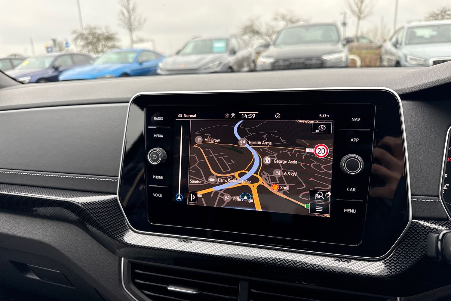 Used Volkswagen T-Cross 2025 for sale - 77787521: Photo 12