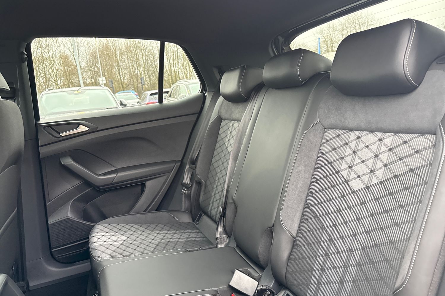 Used Volkswagen T-Cross 2025 for sale - 77787521: Photo 14