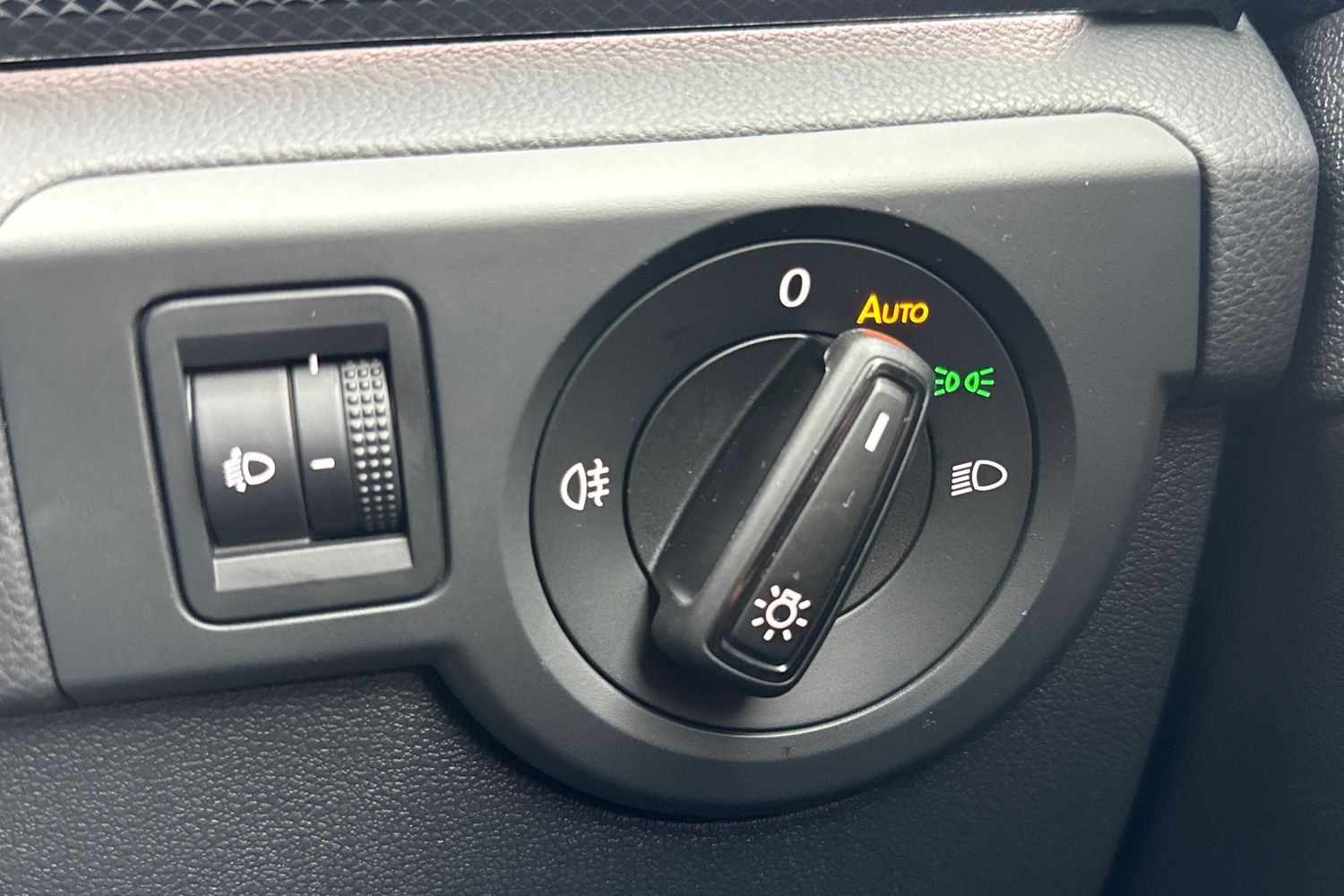 Used Volkswagen T-Cross 2025 for sale - 77787521: Photo 42