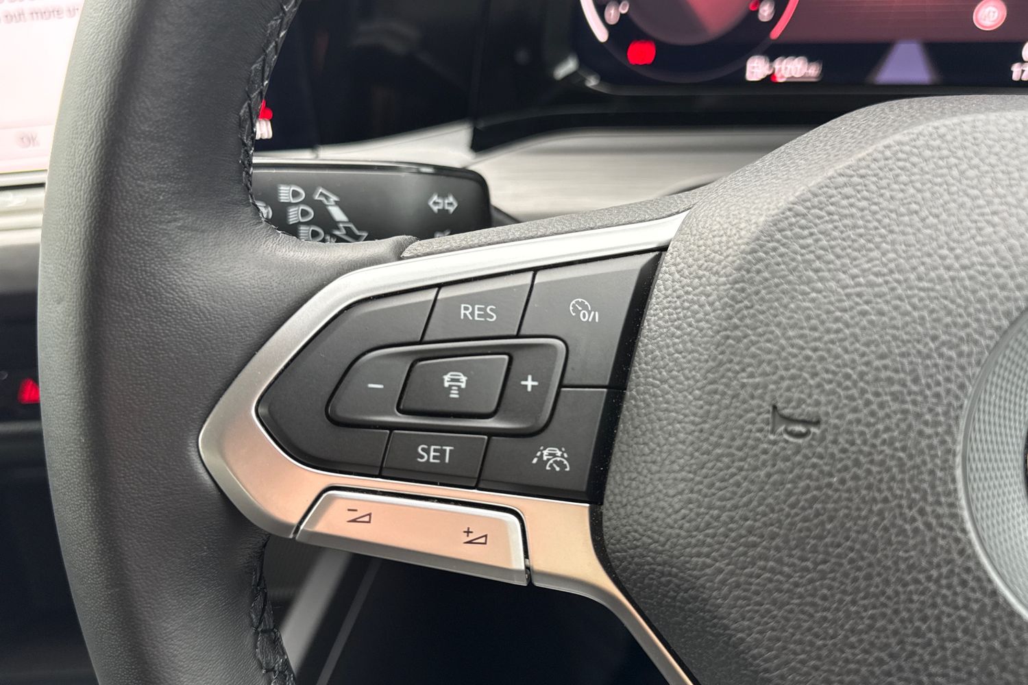 Used Volkswagen Golf 2022 for sale - 77172536: Photo 30