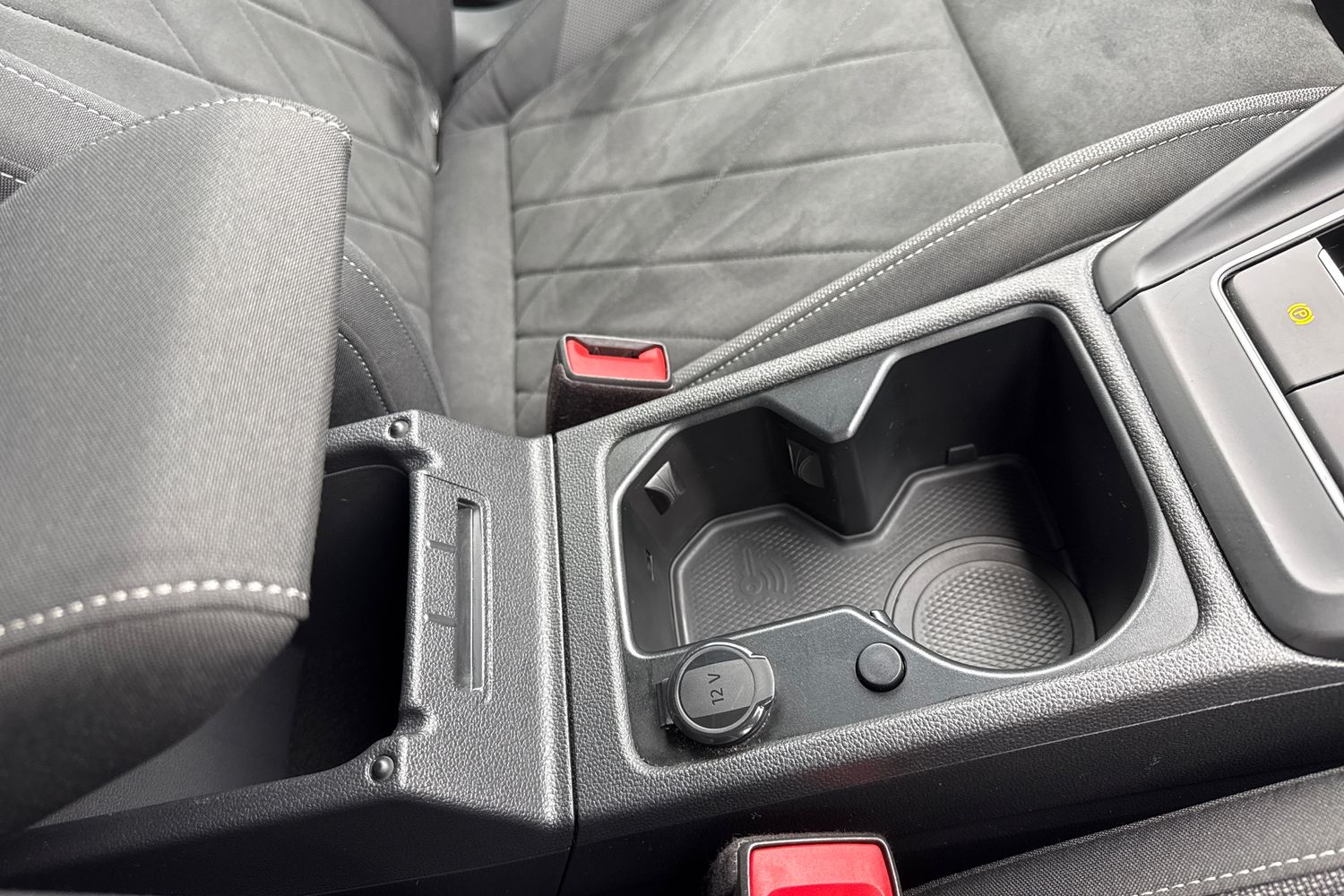 Used Volkswagen Golf 2022 for sale - 77172536: Photo 35