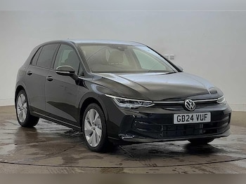 Used Volkswagen Golf 2024 for sale - 75970688: Photo