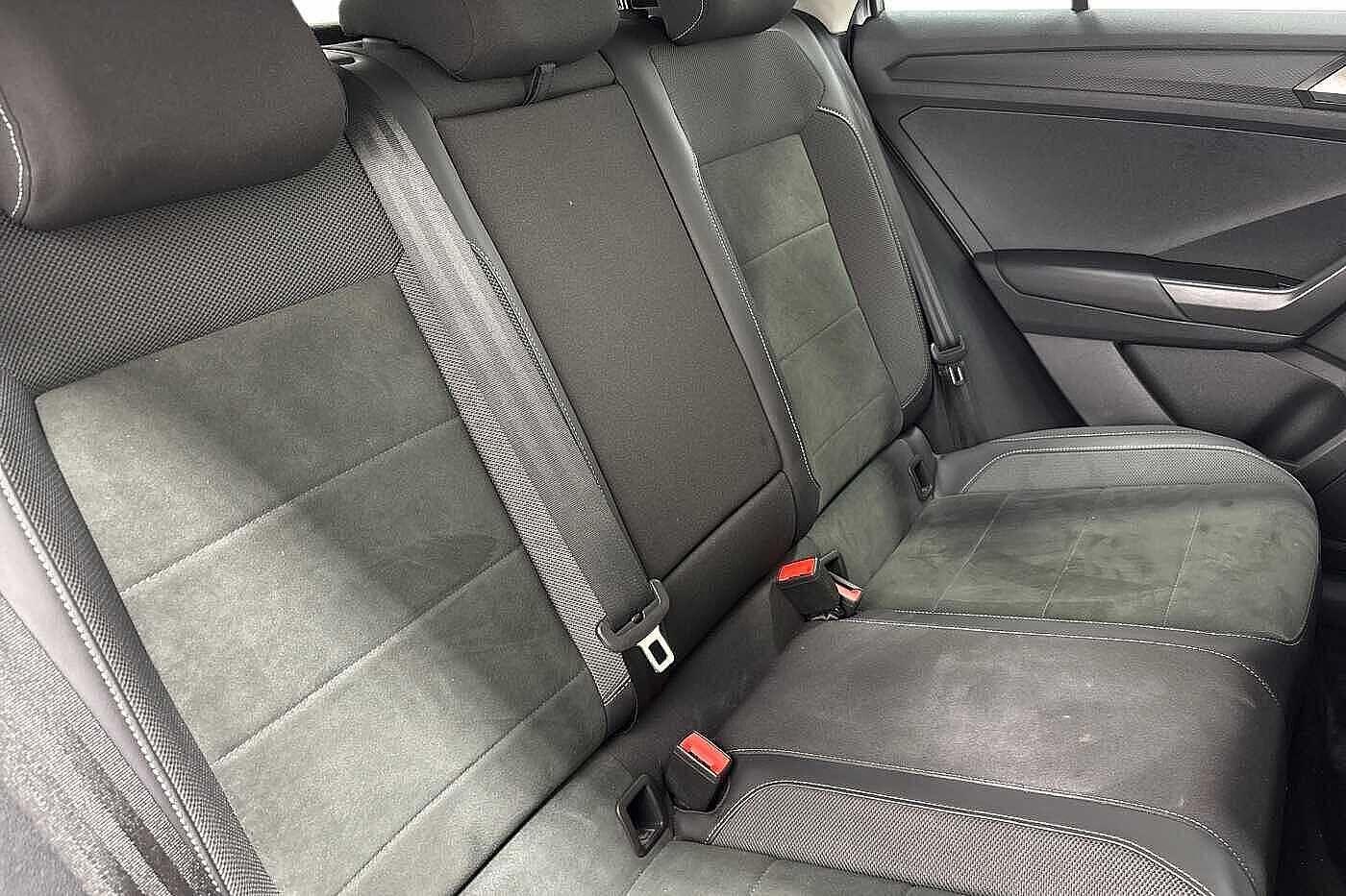 Used Volkswagen T-Roc 2024 for sale - 76665196: Photo 9