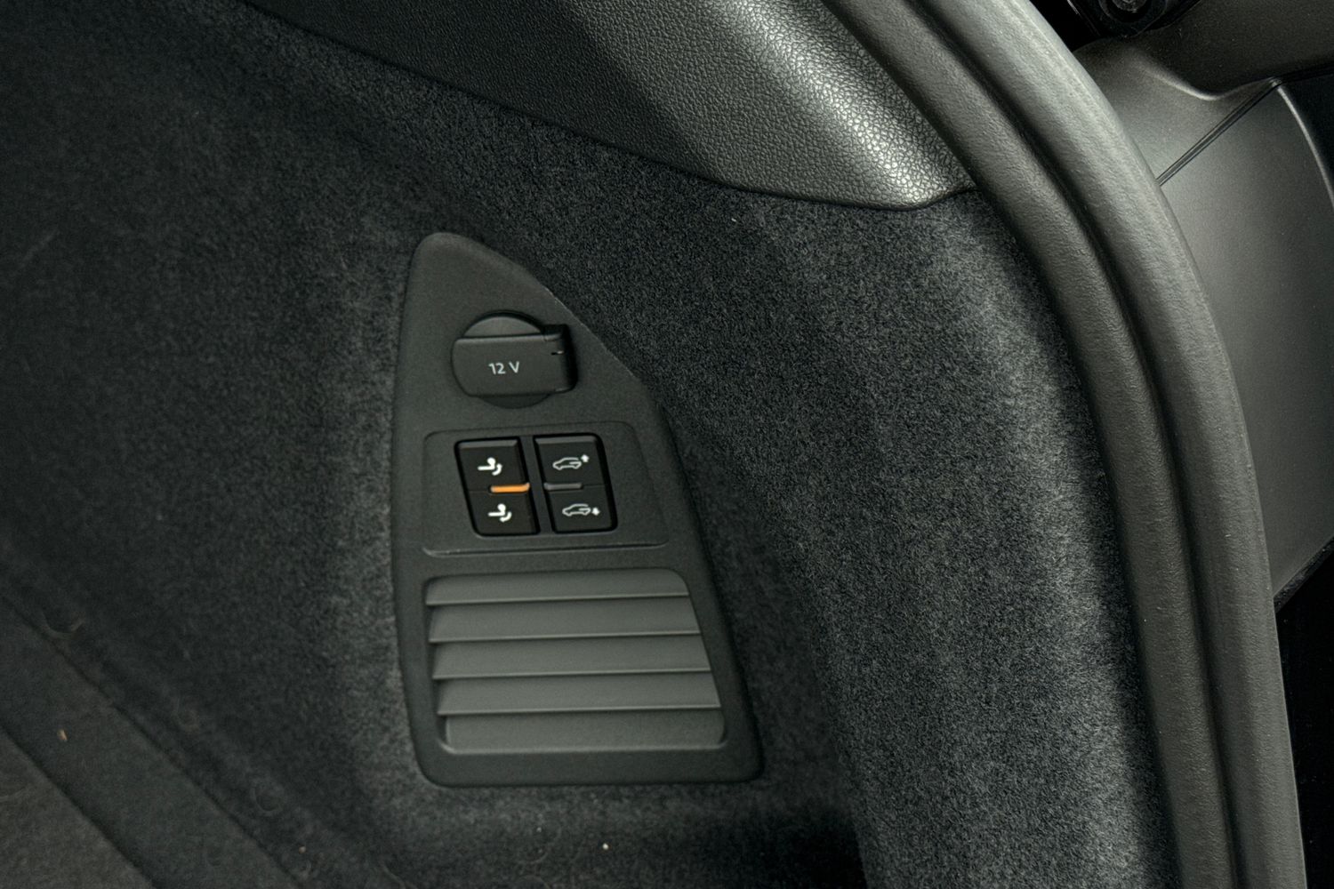 Vehicle 34