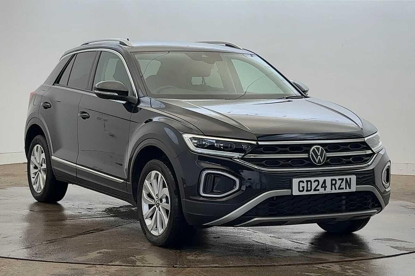 Used Volkswagen T-Roc 2024 for sale - 76665177: Photo 1