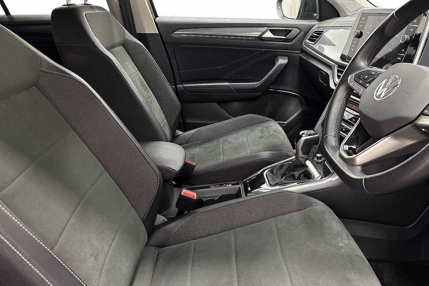 Used Volkswagen T-Roc 2024 for sale - 76665177: Photo 10