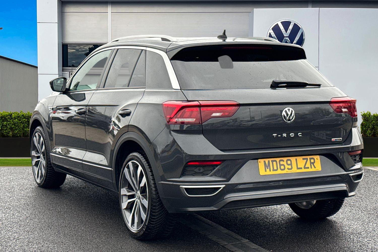 Used Volkswagen T-Roc 2020 for sale - 76546196: Photo 2