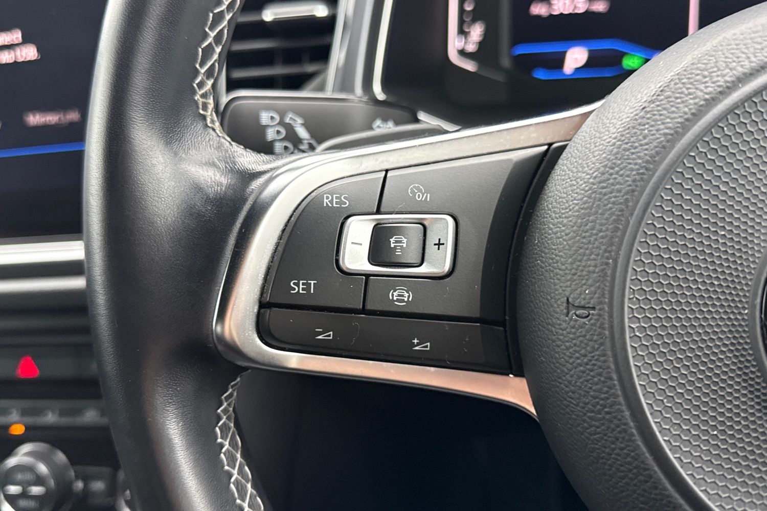 Used Volkswagen T-Roc 2020 for sale - 76546196: Photo 33