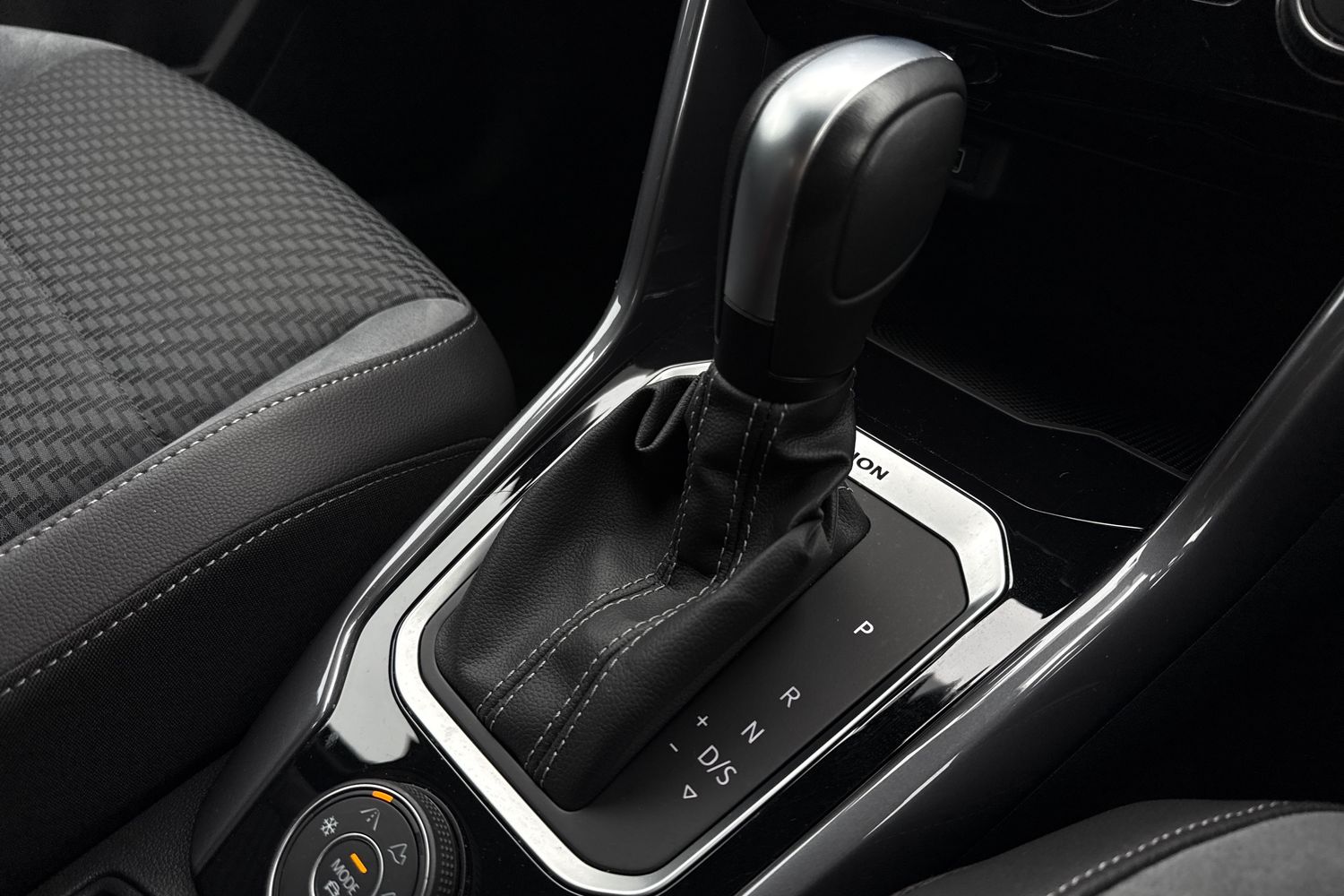 Used Volkswagen T-Roc 2020 for sale - 76546196: Photo 38