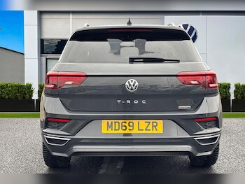 Used Volkswagen T-Roc 2020 for sale - 76546196: Photo