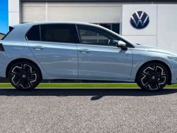 Used Volkswagen Golf 2025 for sale - 75210083: Photo