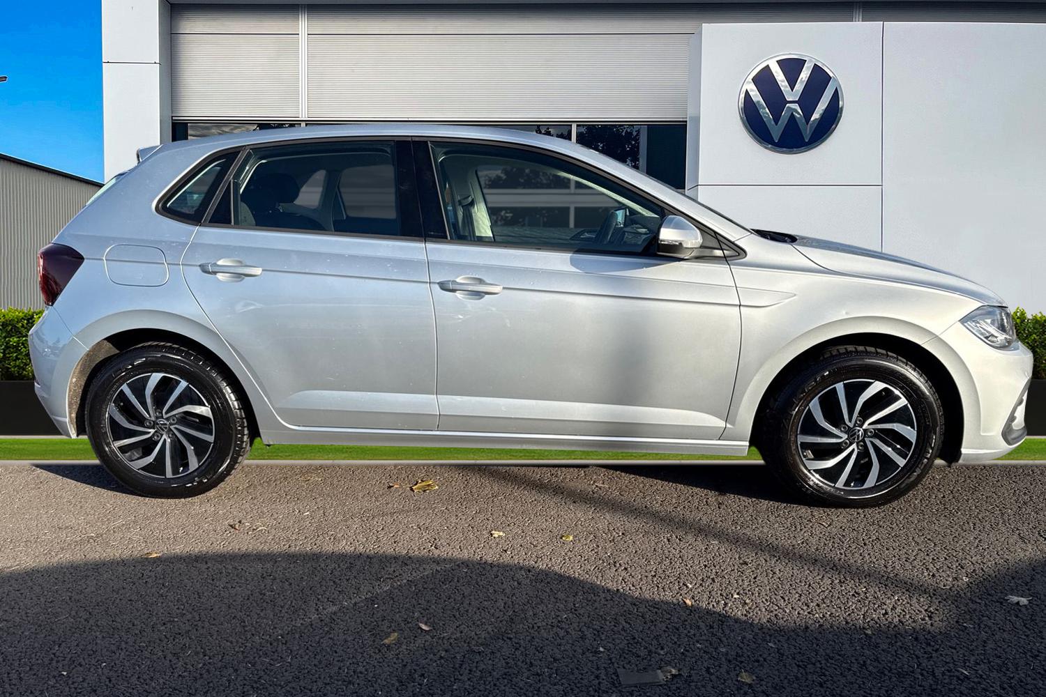 Used Volkswagen Polo 2022 for sale - 76641737: Photo 3