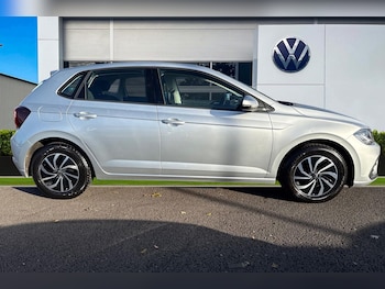 Used Volkswagen Polo 2022 for sale - 76641737: Photo