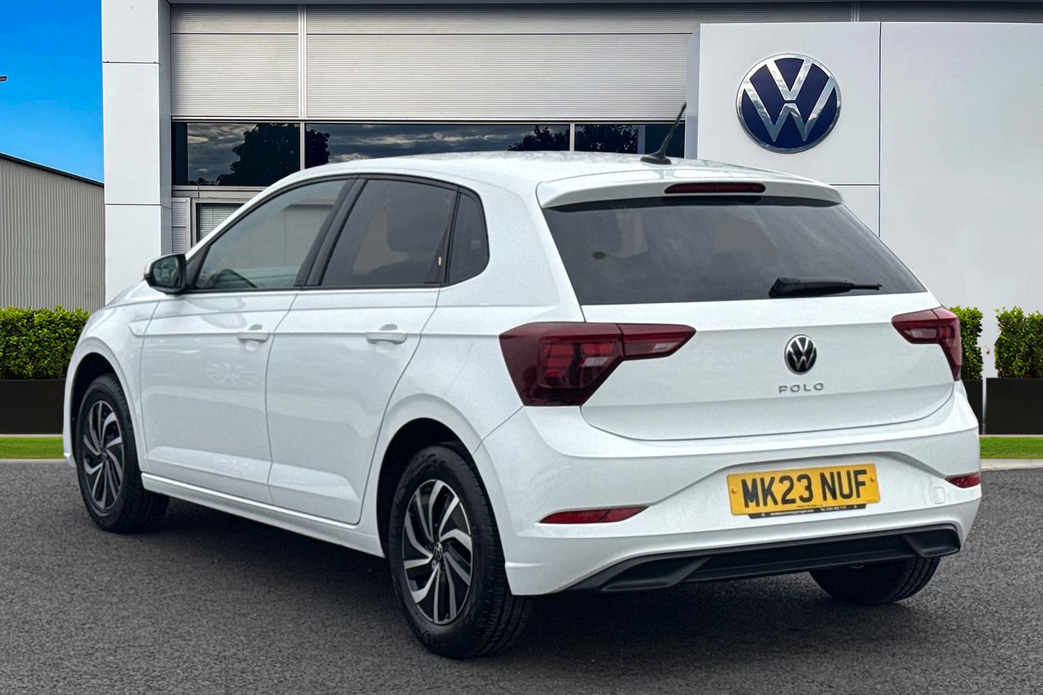 Used Volkswagen Polo 2023 for sale - 77989593: Photo 2