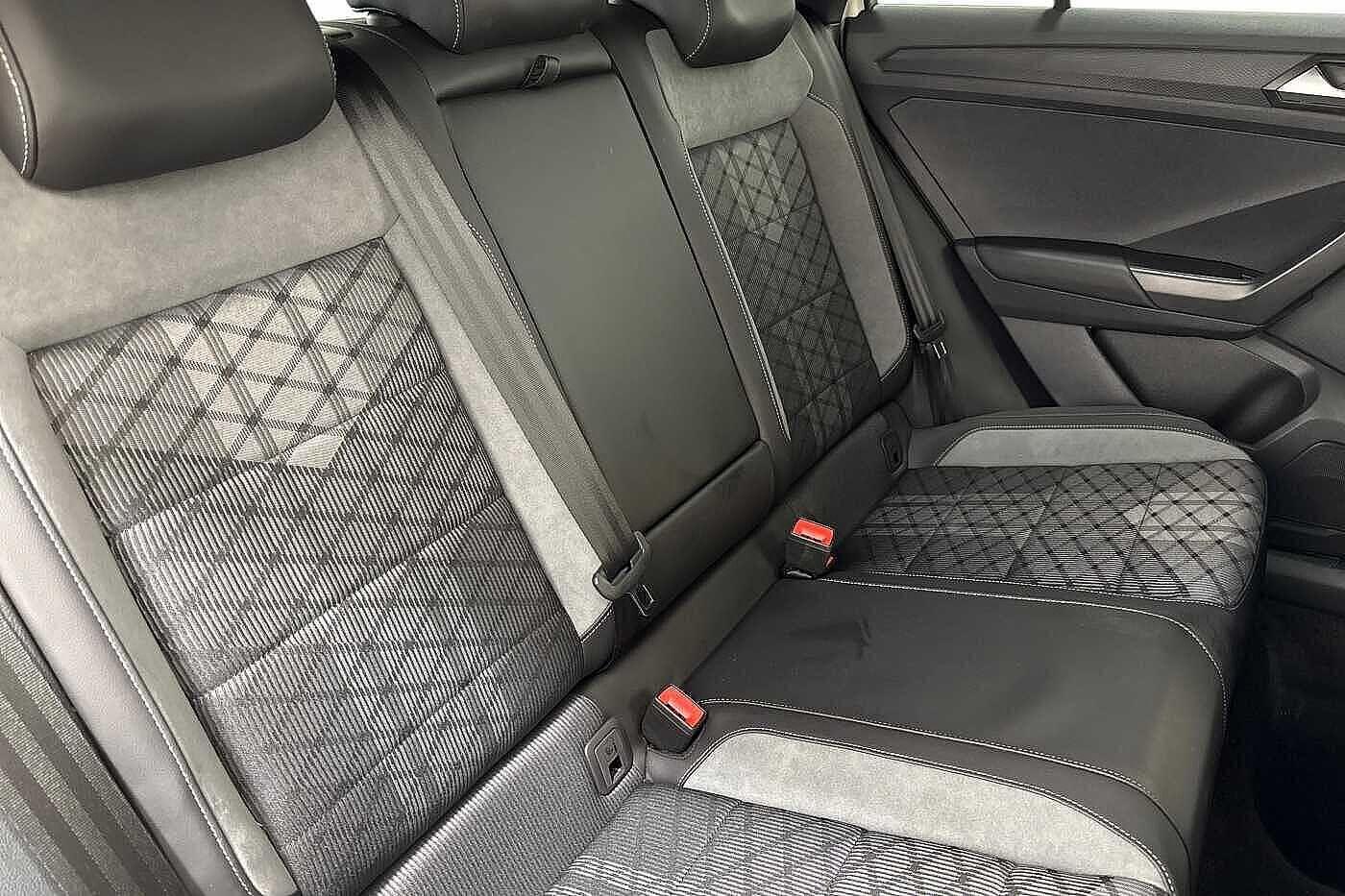 Used Volkswagen T-Roc 2025 for sale - 76395373: Photo 9