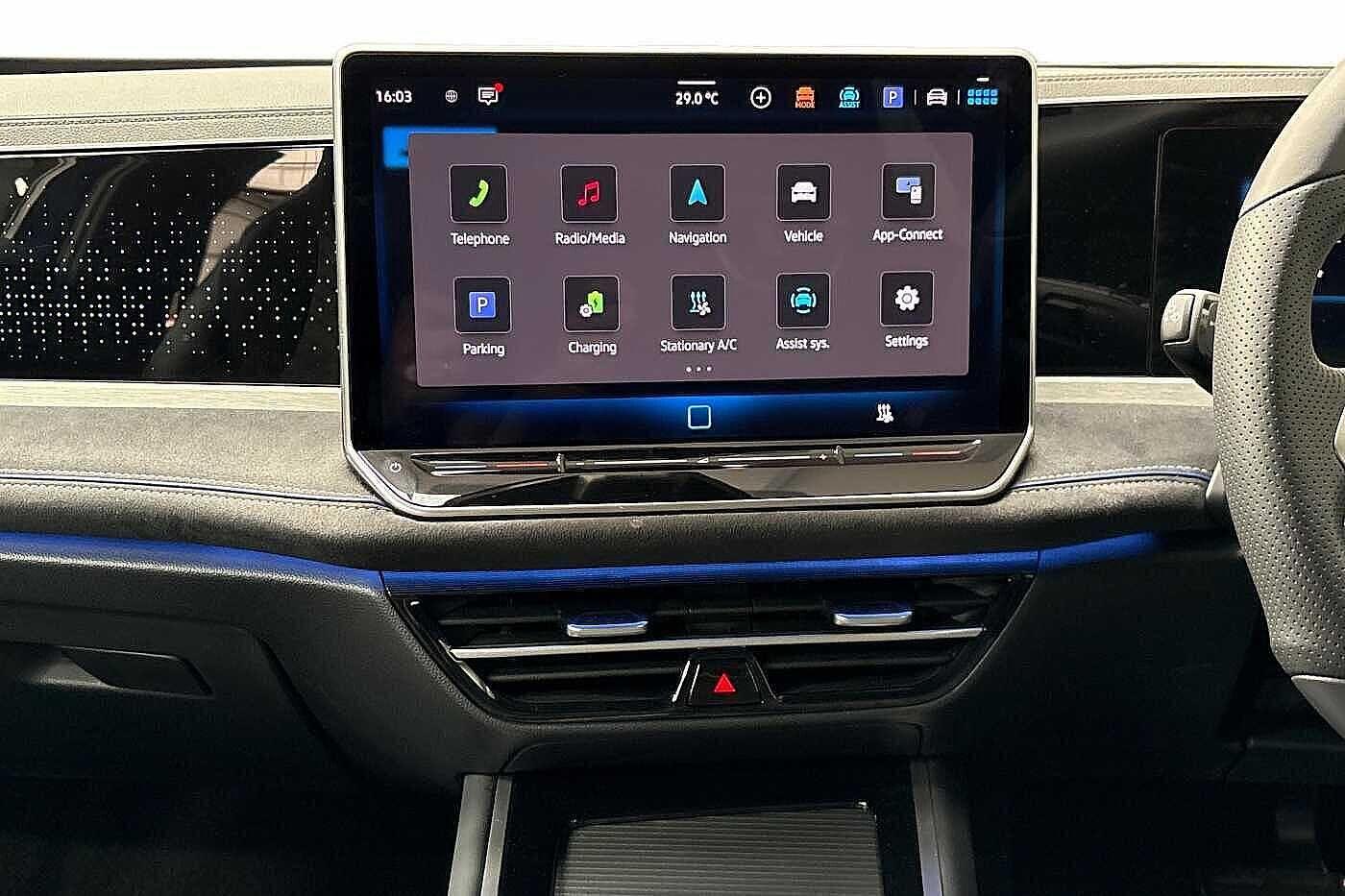 Used Volkswagen Passat 2025 for sale - 76896066: Photo 12