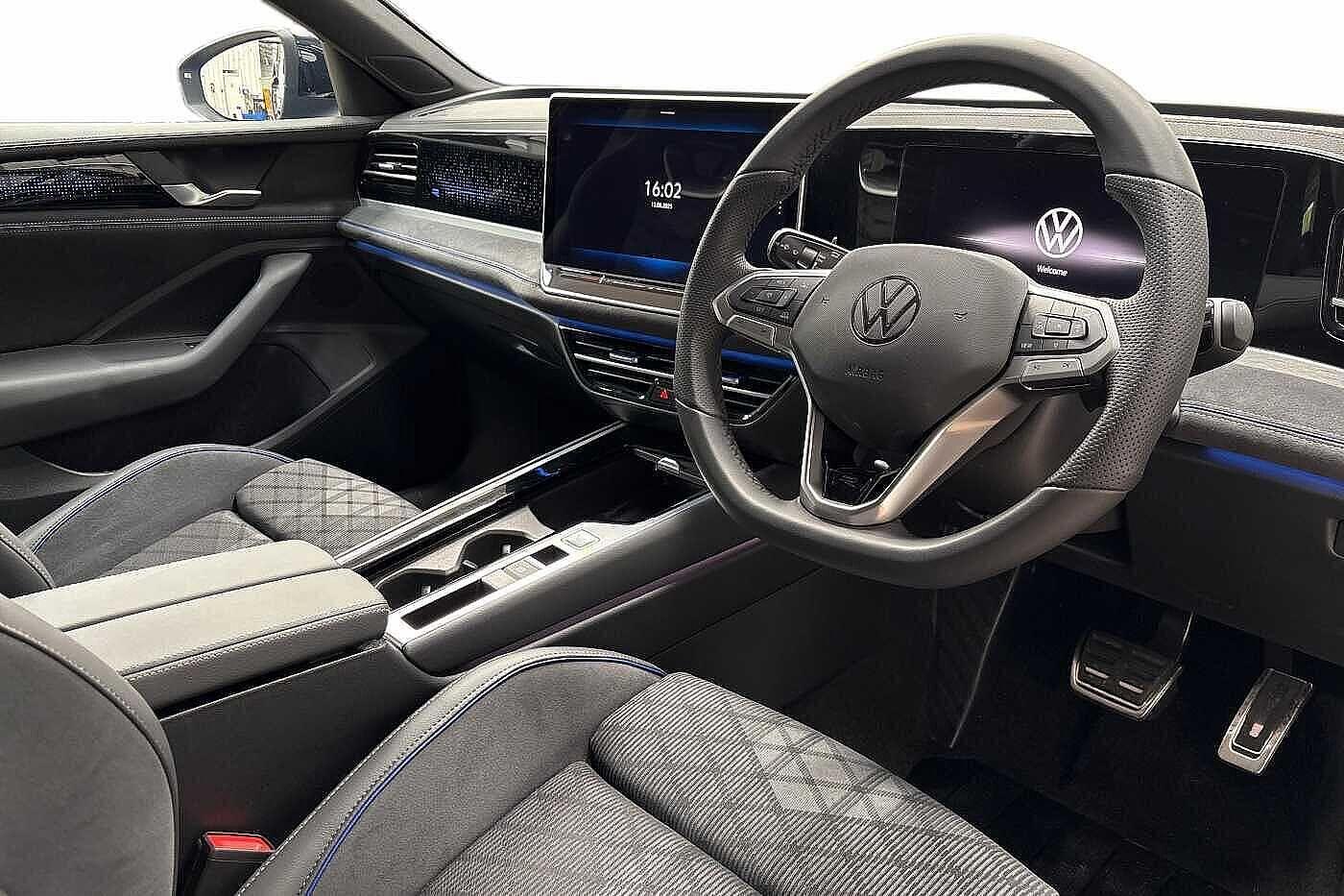 Used Volkswagen Passat 2025 for sale - 76896066: Photo 6