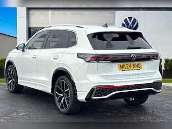 Used Volkswagen Tiguan 2024 for sale - 76182178: Photo 2