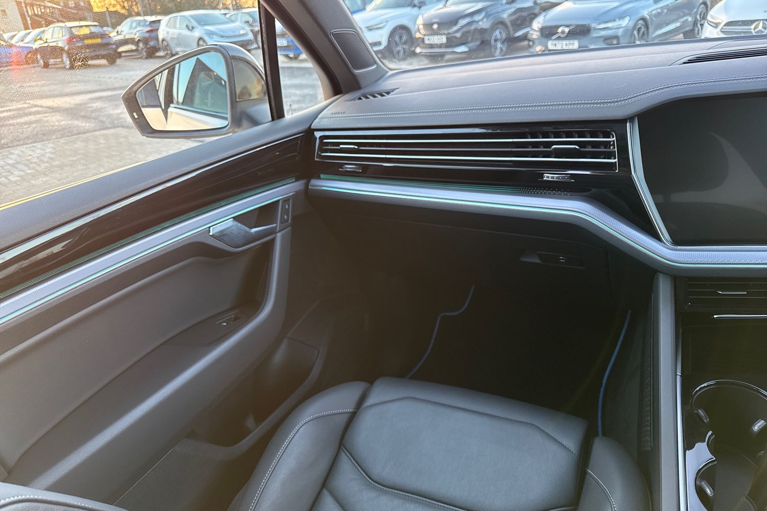 Used Volkswagen Touareg 2020 for sale - 77368631: Photo 15