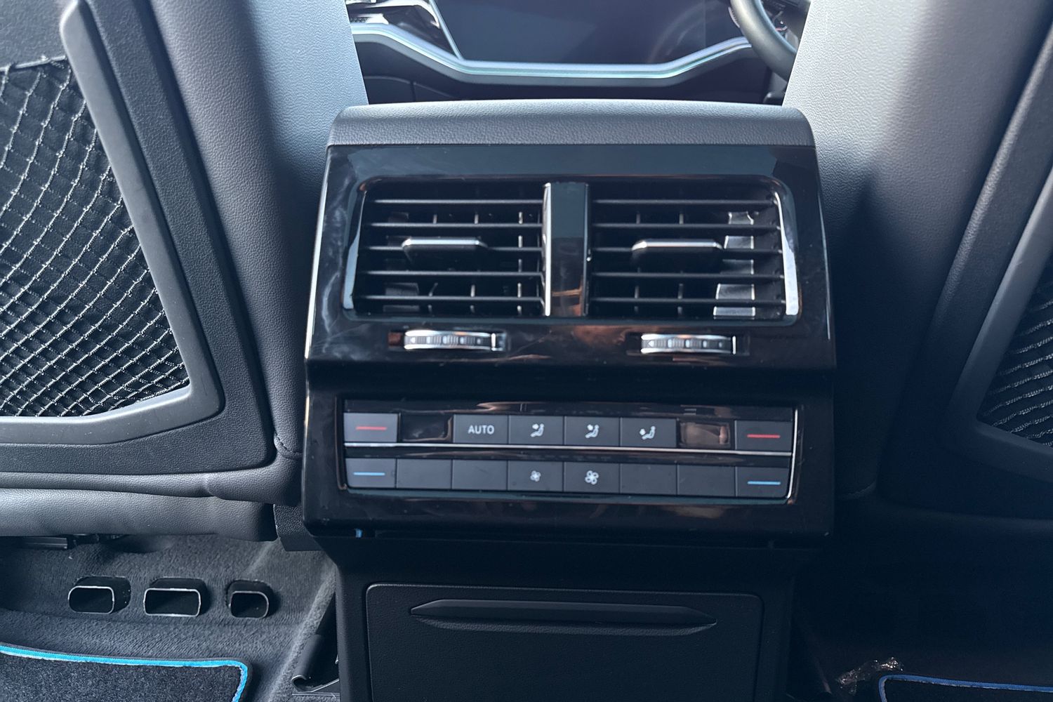 Used Volkswagen Touareg 2020 for sale - 77368631: Photo 31