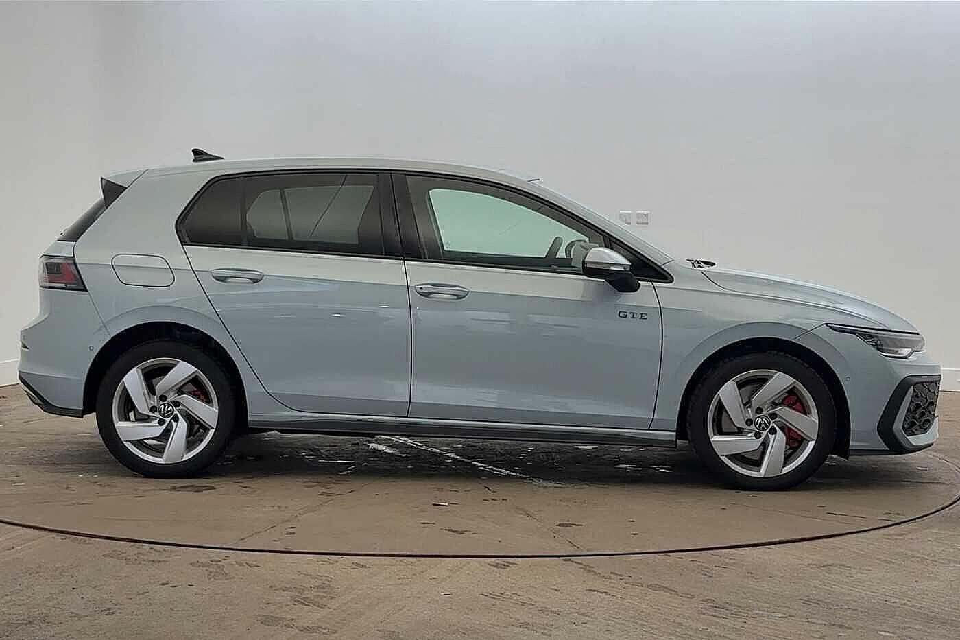 Used Volkswagen Golf 2025 for sale - 76617155: Photo 4