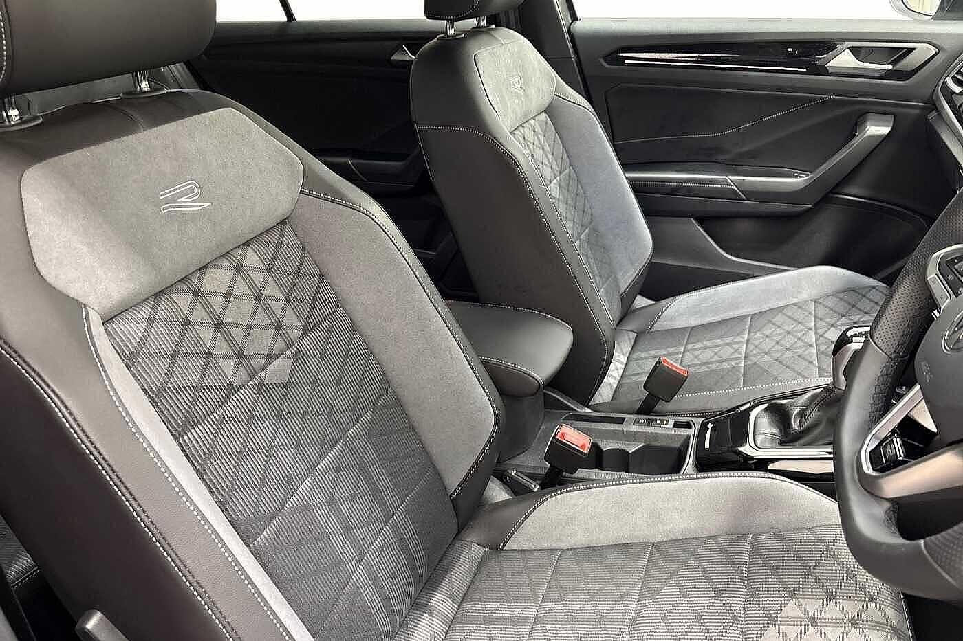 Used Volkswagen T-Roc 2025 for sale - 77666214: Photo 10