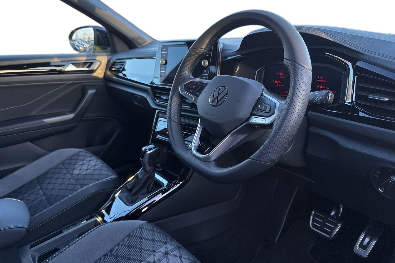 Used Volkswagen T-Roc 2025 for sale - 76929165: Photo 13