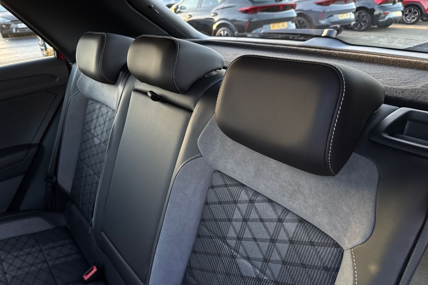 Used Volkswagen T-Roc 2025 for sale - 76929165: Photo 18