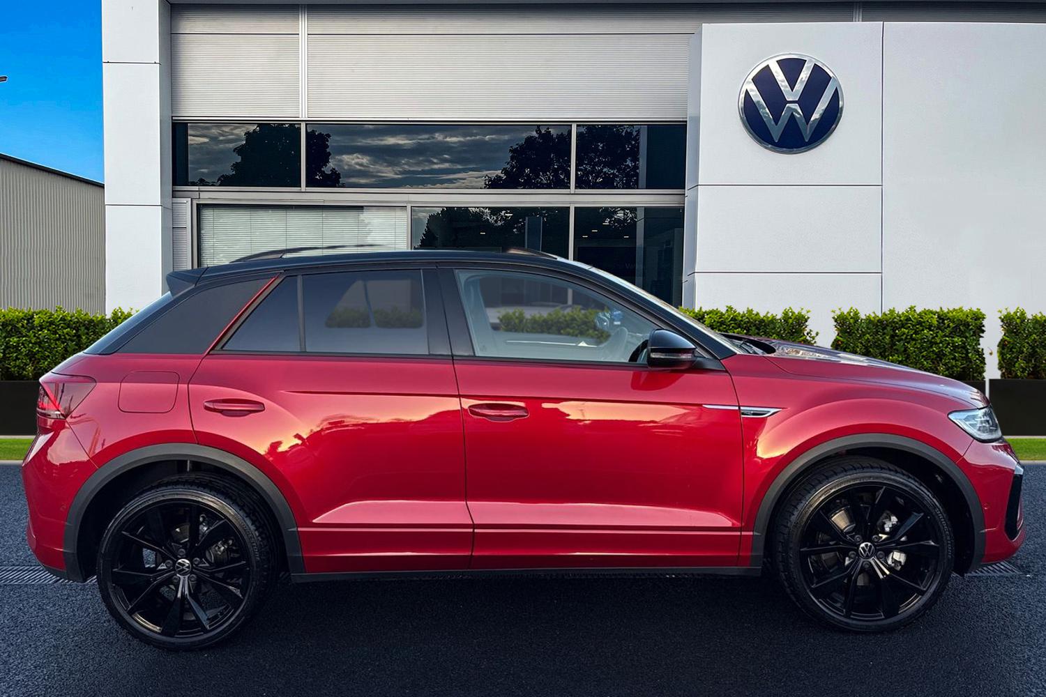 Used Volkswagen T-Roc 2025 for sale - 76929165: Photo 3