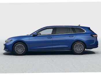 Used Volkswagen Passat 2025 for sale - 76047280: Photo