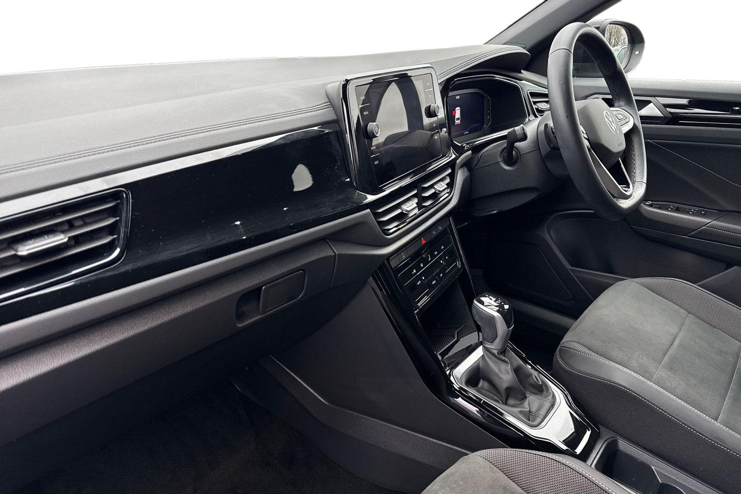 Used Volkswagen T-Roc 2023 for sale - 76979099: Photo 15